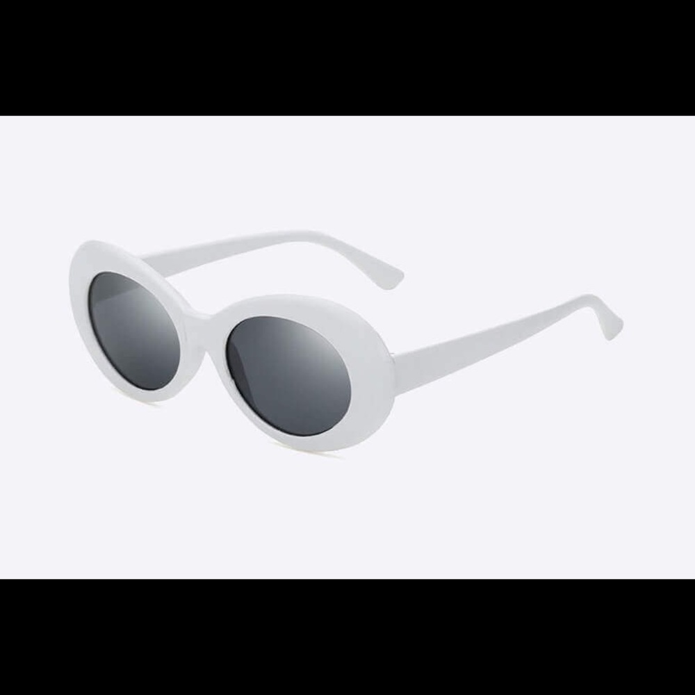 Clout Goggles - Picture 2 of 3